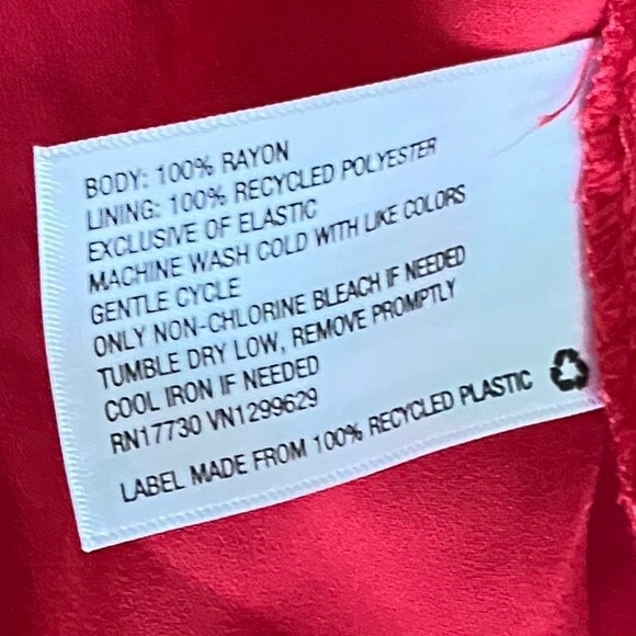 BOGO Knox Rose - Women's XL Chevron Geometric Print Flowy Smocked Shorts - Picture 4 of 4